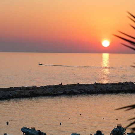 Blu Marine Casa A 10Mt Dalla Spiaggia Peschici Buitenkant foto
