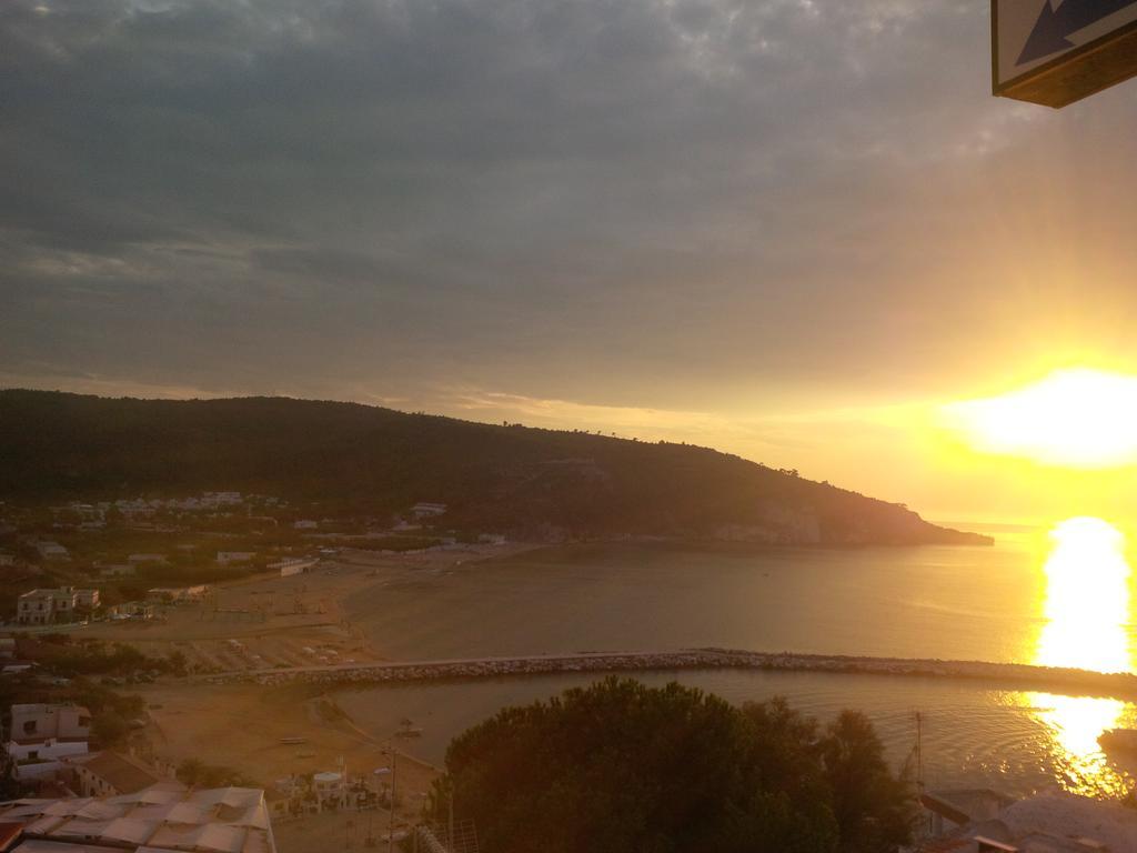 Blu Marine Casa A 10Mt Dalla Spiaggia Peschici Buitenkant foto