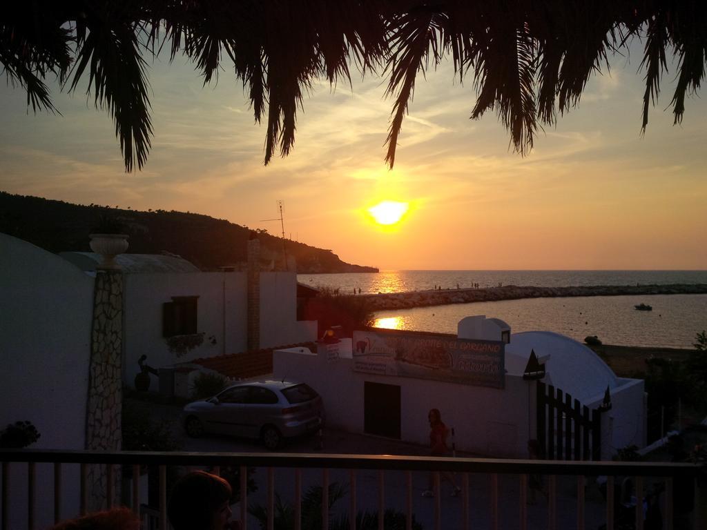 Blu Marine Casa A 10Mt Dalla Spiaggia Peschici Buitenkant foto