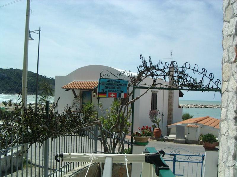 Blu Marine Casa A 10Mt Dalla Spiaggia Peschici Buitenkant foto